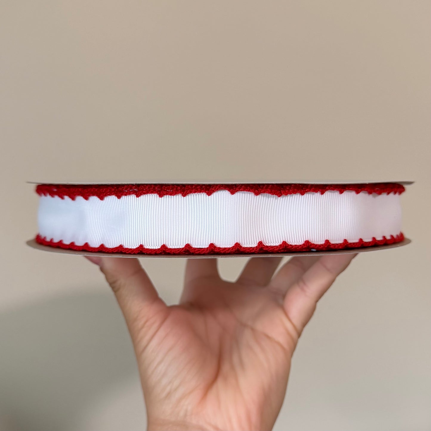 White / Red Moonstitch - 7/8