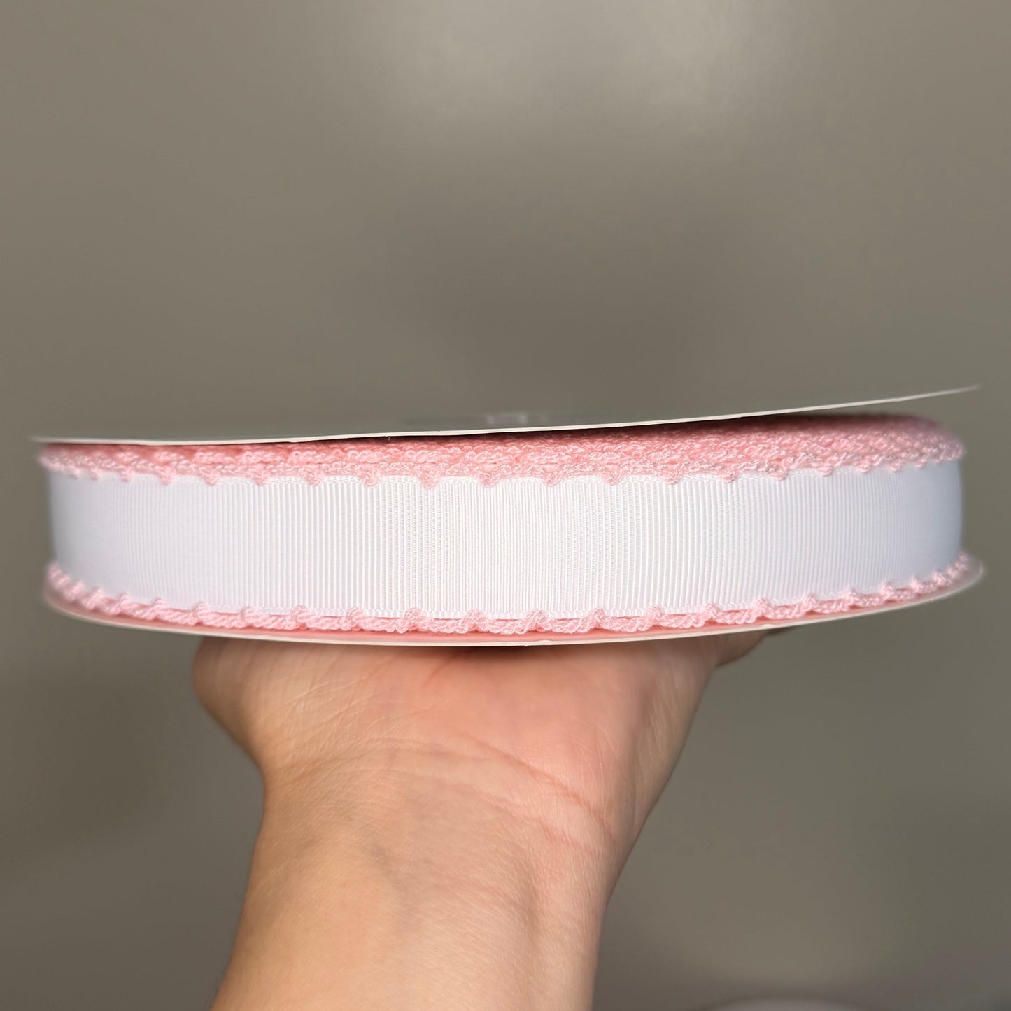 White / Pink Moonstitch - 7/8