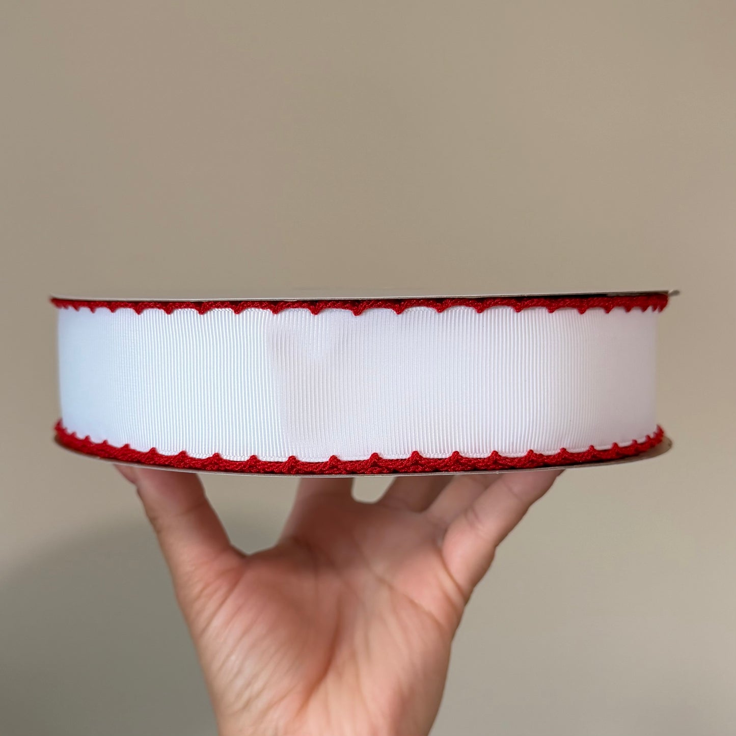 White / Red Moonstitch - 1.5