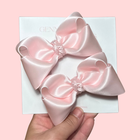 Light Pink Satin (Piggy & Baby)