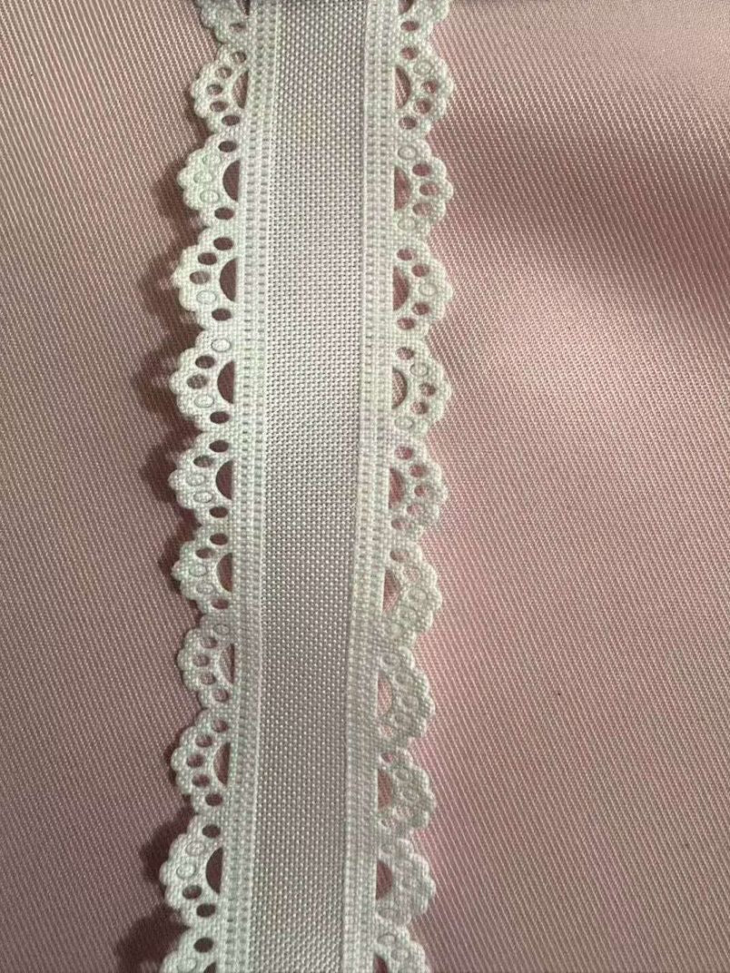 White Thick Scalloped Edge - 1.5