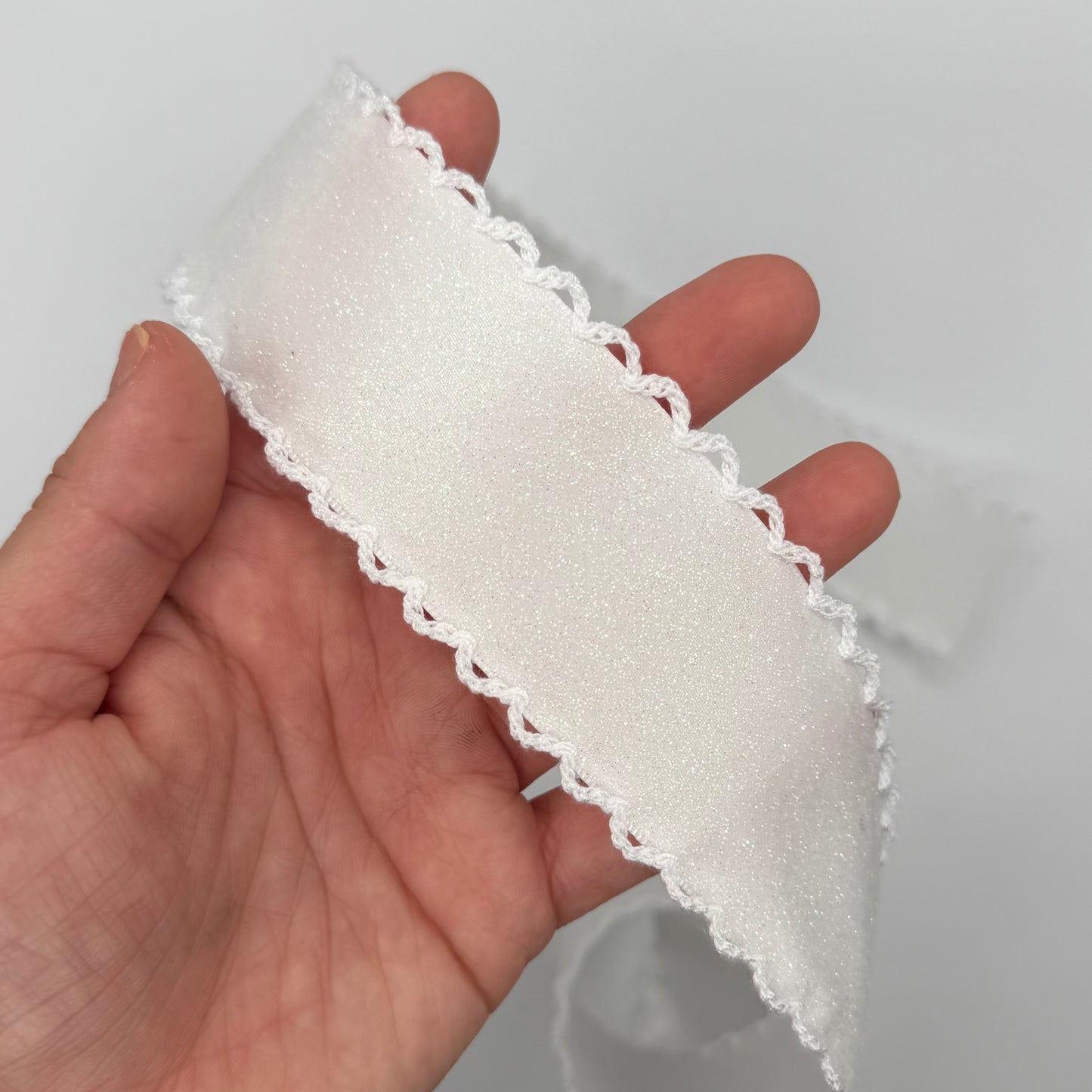 White GLITTER SATIN / White Moonstitch - 2.25