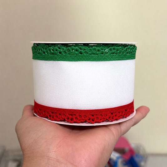 Green/Red Scalloped - 2.5