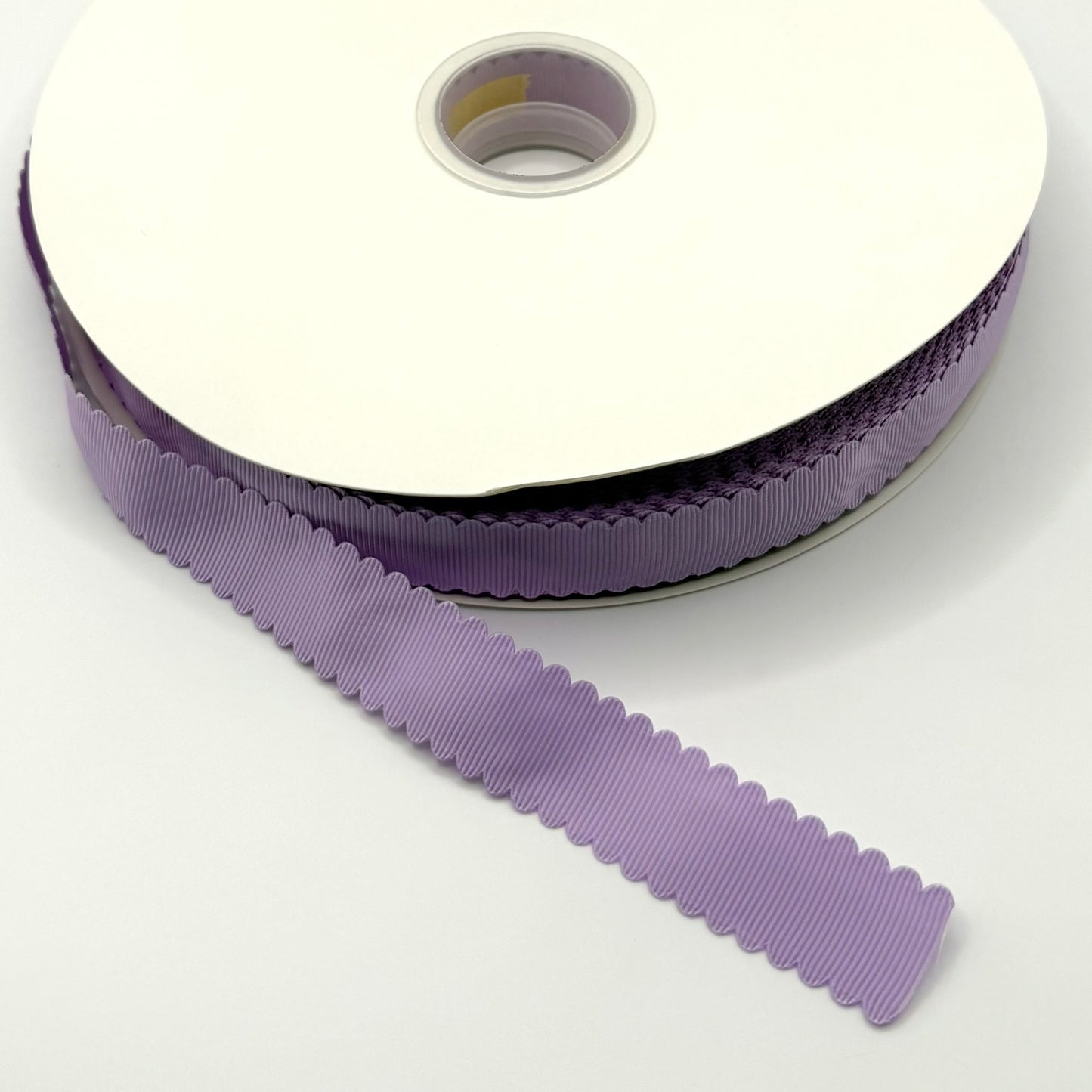Lt Orchid Scalloped Wave - 7/8