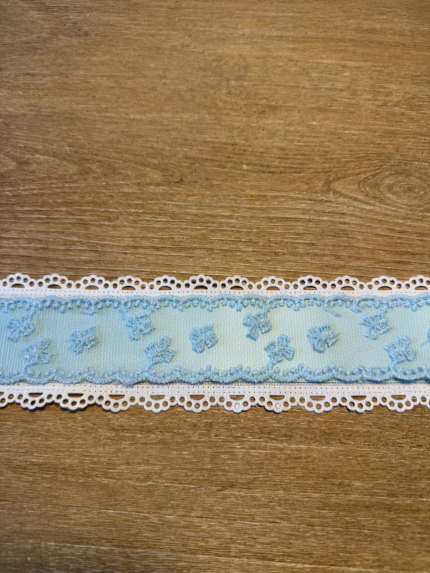 White Floral (Large & Standard)